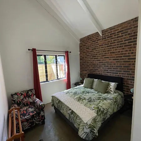 The Stables, Central Garden Cottage In Howick Exterior photo