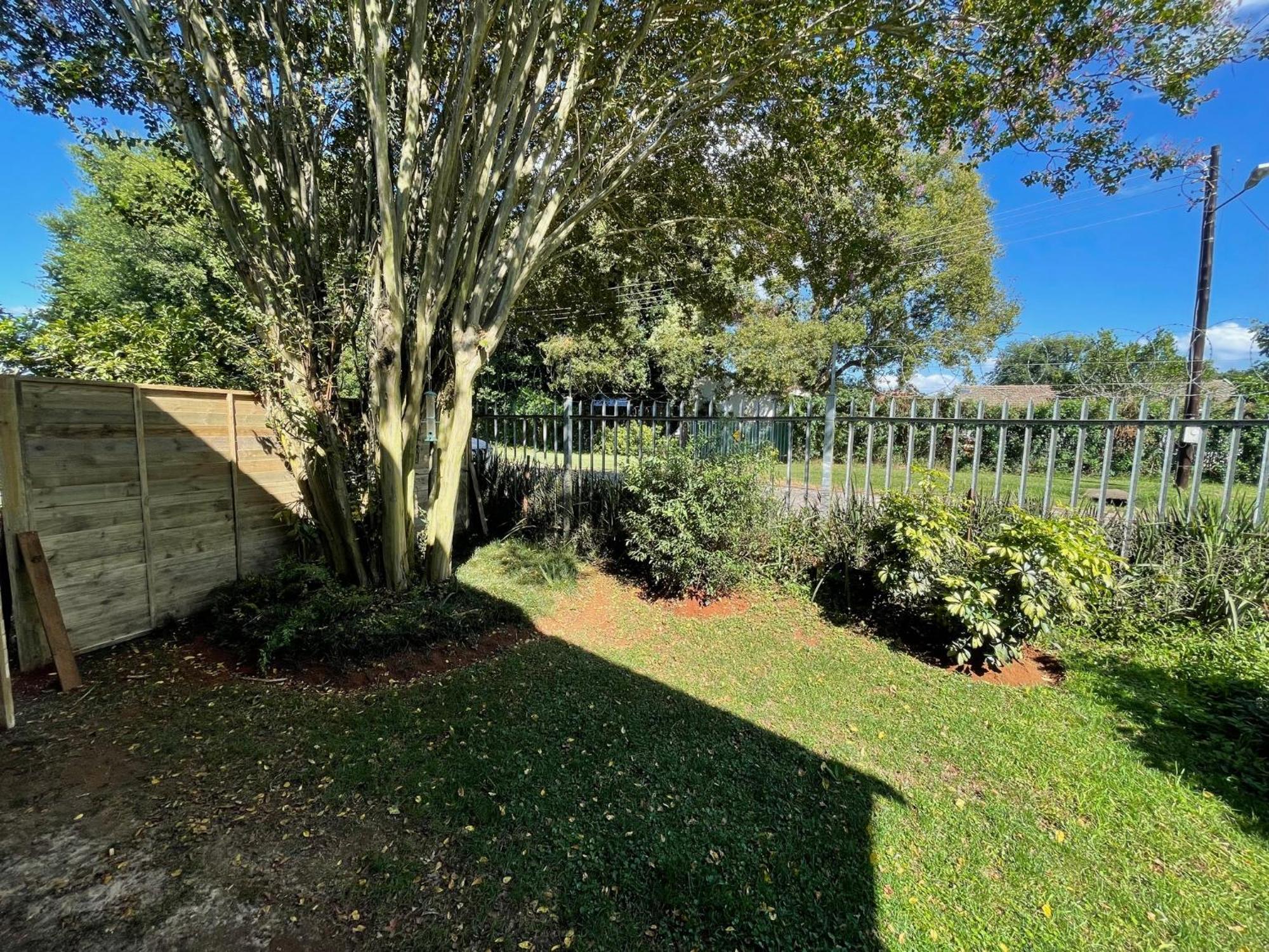 The Stables, Garden In Howick
